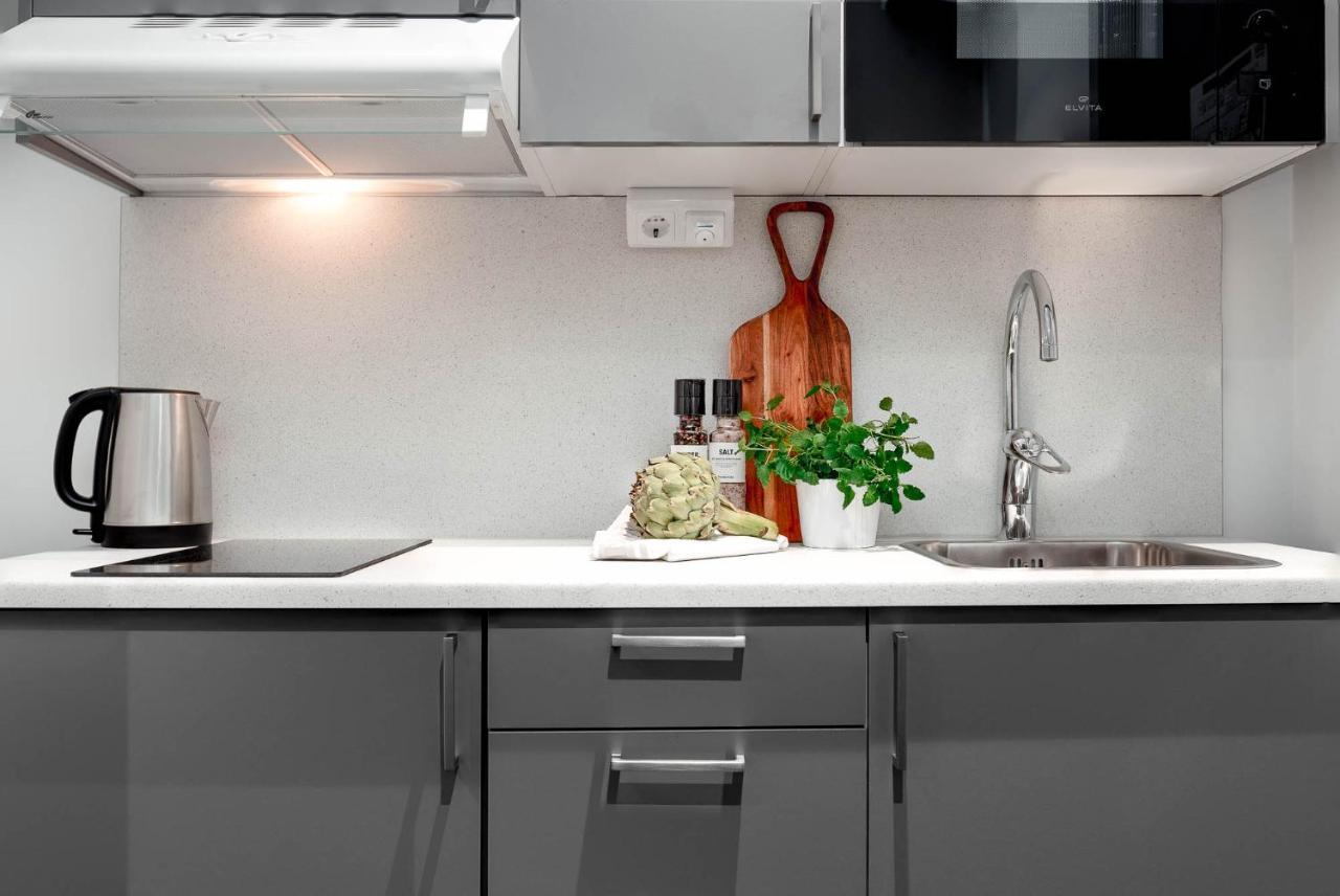 Stockholm Hotel Apartments Arlanda Xpo מראה חיצוני תמונה