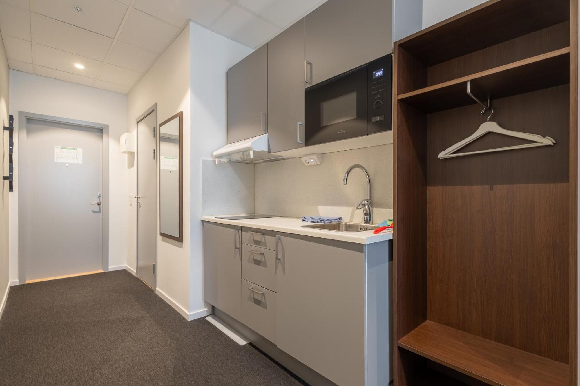 Stockholm Hotel Apartments Arlanda Xpo מראה חיצוני תמונה